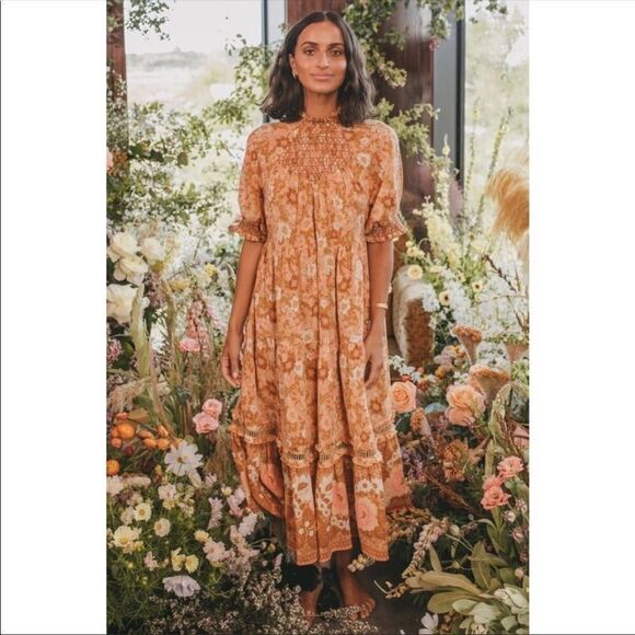 Spell and the gypsy Anne midi gown - Picture 1 of 10